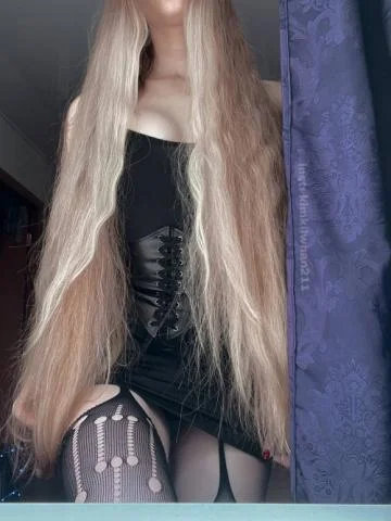 Полина